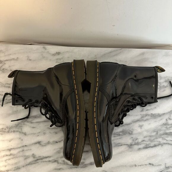 Dr Martens 1460 Black Patent Leather Lace-Up moto combat Boots size 9 women - Picture 13 of 15